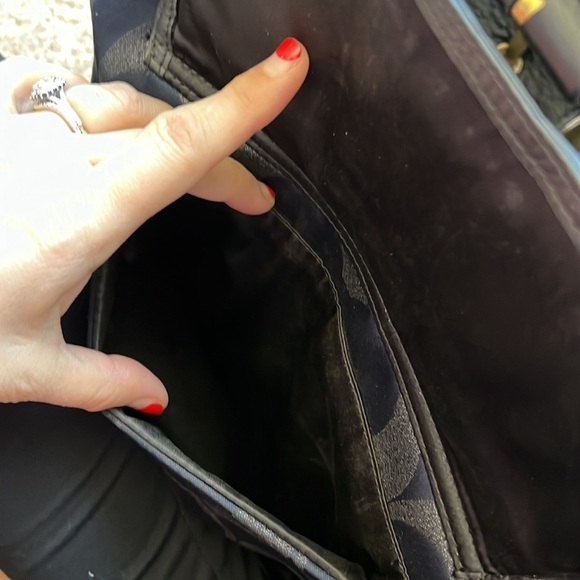 Coach crossbody purse - Picture 6 of 10